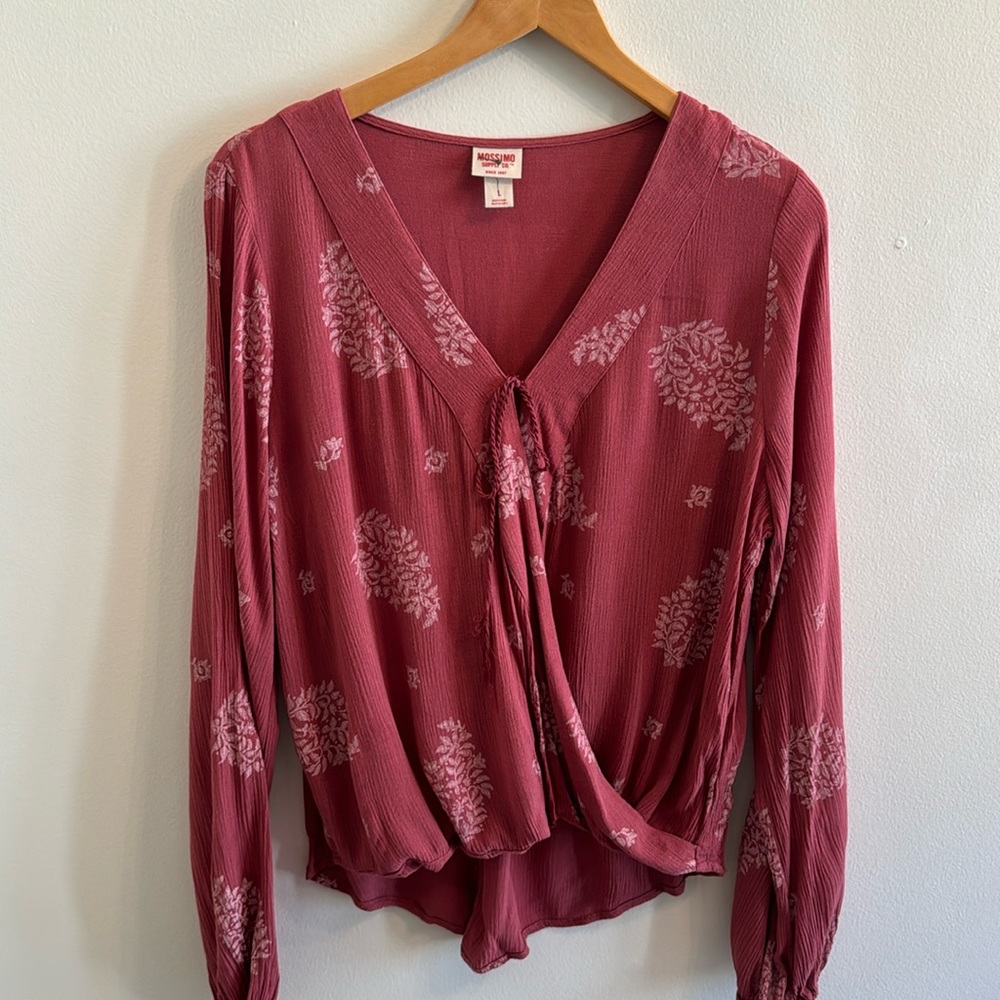 Mossimo Supply Co. blouse red with white detail size Large
